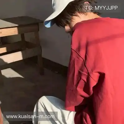 柳渤霆